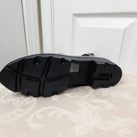 Seven7 Halifax Chelsea Boots Black Patent Shiny Rubber Rain Boots Size 9 - Picture 7 of 12